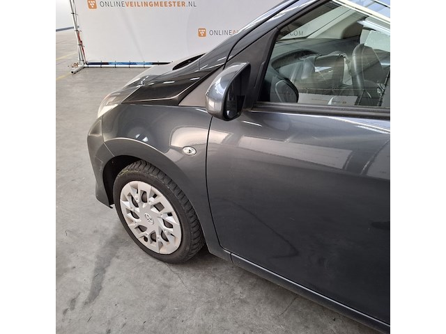 Personenauto, toyota, aygo, 1.0 vvt-i x-play, 2019 - afbeelding 51 van  52
