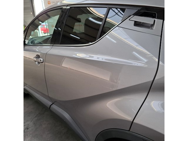 Personenauto, toyota, c-hr, 1.8 hybrid bi-tone, 2017 - afbeelding 4 van  73