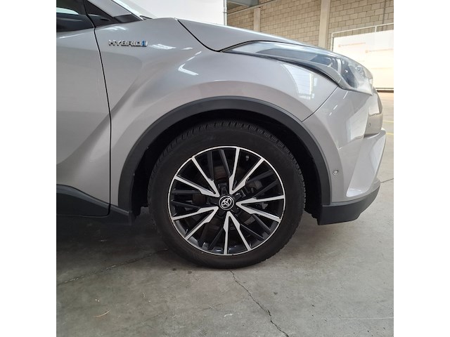 Personenauto, toyota, c-hr, 1.8 hybrid bi-tone, 2017 - afbeelding 14 van  73