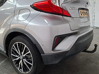 Personenauto, toyota, c-hr, 1.8 hybrid bi-tone, 2017 - afbeelding 18 van  73