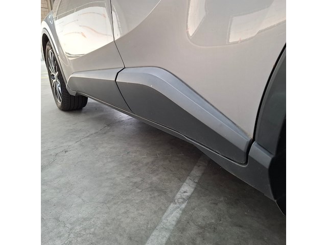 Personenauto, toyota, c-hr, 1.8 hybrid bi-tone, 2017 - afbeelding 20 van  73