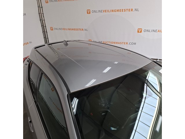 Personenauto, toyota, c-hr, 1.8 hybrid bi-tone, 2017 - afbeelding 21 van  73