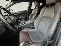 Personenauto, toyota, c-hr, 1.8 hybrid bi-tone, 2017 - afbeelding 30 van  73
