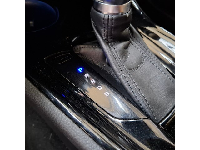 Personenauto, toyota, c-hr, 1.8 hybrid bi-tone, 2017 - afbeelding 40 van  73