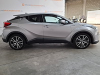 Personenauto, toyota, c-hr, 1.8 hybrid bi-tone, 2017 - afbeelding 34 van  73