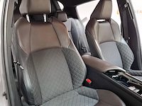 Personenauto, toyota, c-hr, 1.8 hybrid bi-tone, 2017 - afbeelding 55 van  73