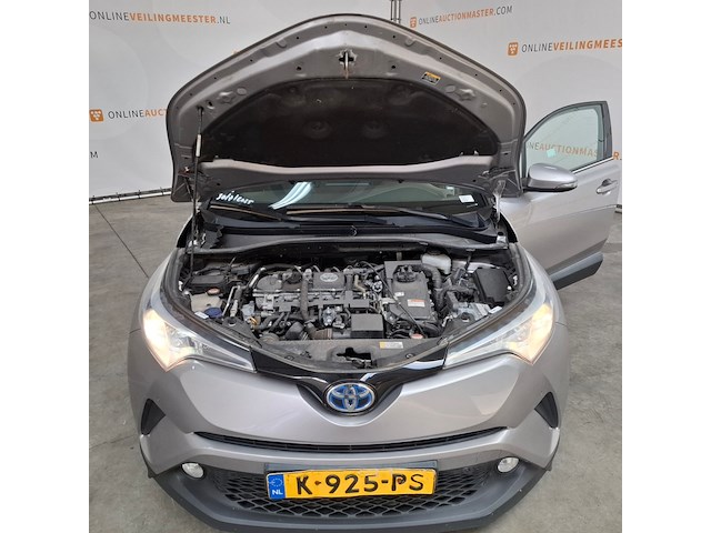 Personenauto, toyota, c-hr, 1.8 hybrid bi-tone, 2017 - afbeelding 61 van  73