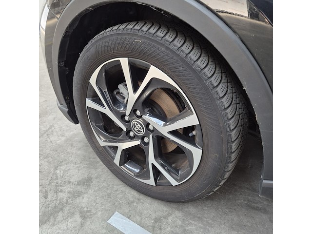 Personenauto, toyota, c-hr, 2.0 hybrid style, 2021 - afbeelding 2 van  39