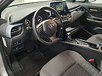 Personenauto, toyota, c-hr - afbeelding 2 van  45