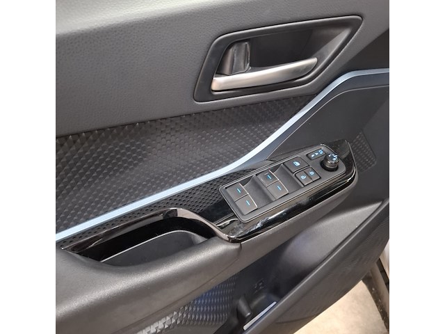 Personenauto, toyota, c-hr - afbeelding 3 van  45
