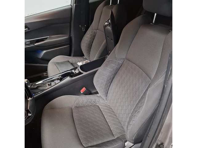 Personenauto, toyota, c-hr - afbeelding 4 van  45