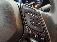 Personenauto, toyota, c-hr - afbeelding 6 van  45