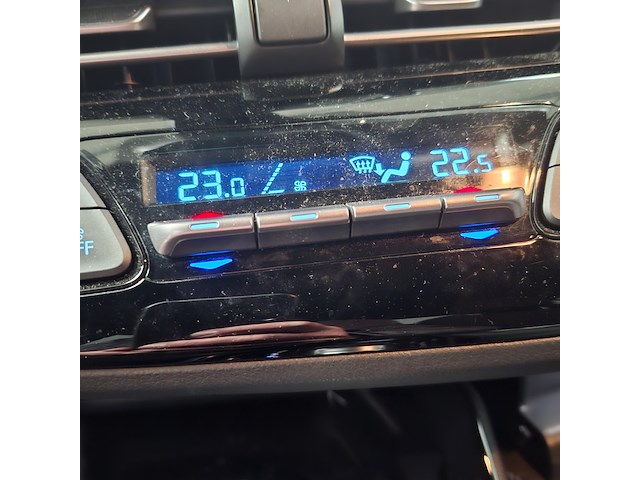 Personenauto, toyota, c-hr - afbeelding 16 van  45