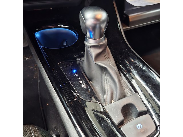 Personenauto, toyota, c-hr - afbeelding 18 van  45