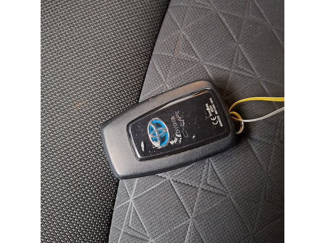 Personenauto, toyota, c-hr - afbeelding 19 van  45