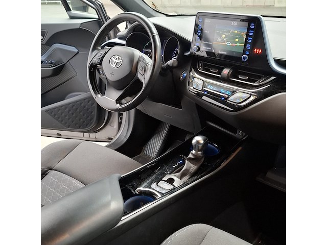 Personenauto, toyota, c-hr - afbeelding 27 van  45