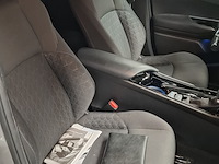 Personenauto, toyota, c-hr - afbeelding 32 van  45