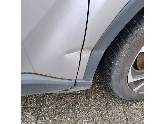 Personenauto, toyota, c-hr - afbeelding 40 van  45