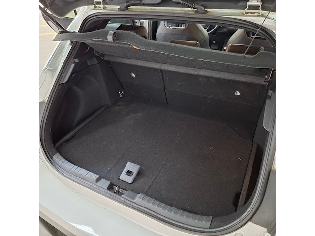 Personenauto, toyota, corolla 2.0 hybrid executive - afbeelding 52 van  79