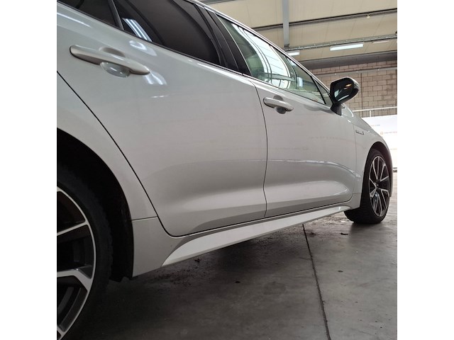 Personenauto, toyota, corolla 2.0 hybrid - afbeelding 13 van  71