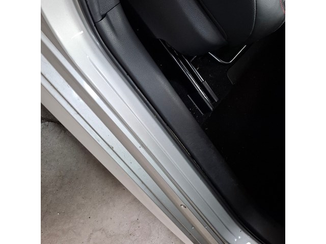 Personenauto, toyota, corolla 2.0 hybrid - afbeelding 52 van  71