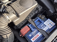 Personenauto, toyota, corolla verso 1.8, 1.8 vvt-i sol 7p., 2005 - afbeelding 18 van  49