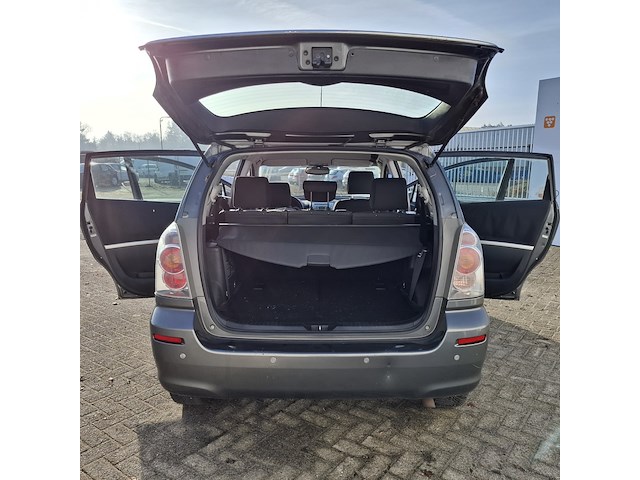 Personenauto, toyota, corolla verso 1.8, 1.8 vvt-i sol 7p., 2005 - afbeelding 36 van  49