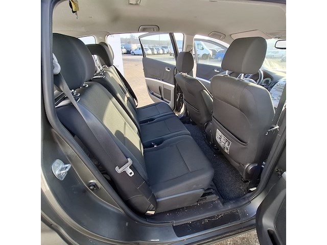 Personenauto, toyota, corolla verso 1.8, 1.8 vvt-i sol 7p., 2005 - afbeelding 37 van  49