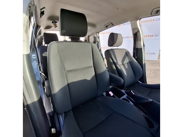 Personenauto, toyota, corolla verso 1.8, 1.8 vvt-i sol 7p., 2005 - afbeelding 40 van  49