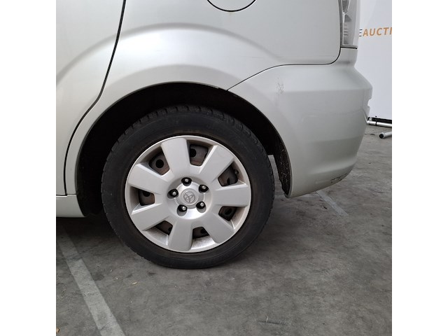 Personenauto, toyota, corolla verso, 1.8 vvt-i sol 7p., 2004 - afbeelding 6 van  57