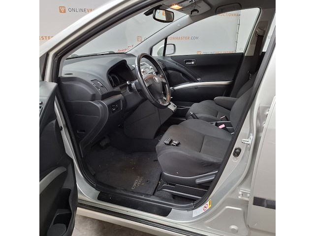 Personenauto, toyota, corolla verso, 1.8 vvt-i sol 7p., 2004 - afbeelding 22 van  57