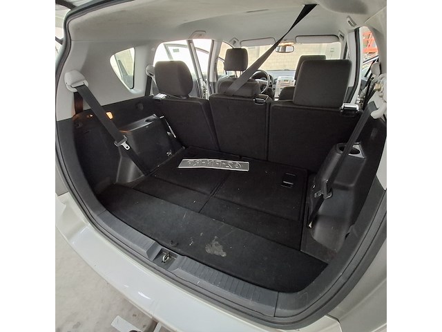 Personenauto, toyota, corolla verso, 1.8 vvt-i sol 7p., 2004 - afbeelding 37 van  57