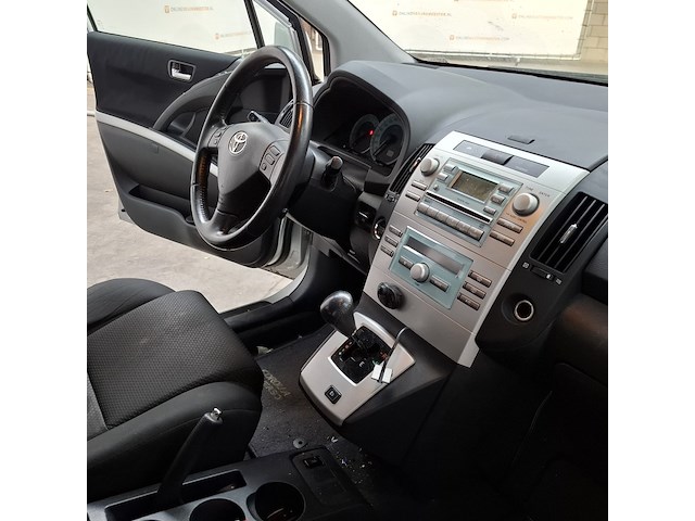 Personenauto, toyota, corolla verso, 1.8 vvt-i sol 7p., 2004 - afbeelding 40 van  57