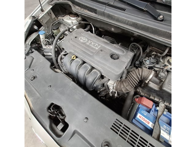 Personenauto, toyota, corolla verso, 1.8 vvt-i sol 7p., 2004 - afbeelding 43 van  57