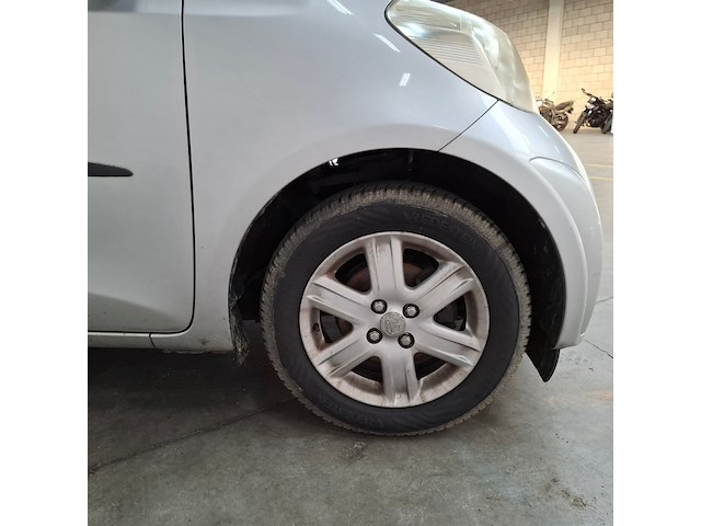 Personenauto, toyota, iq, 1.0 vvti comfort, 2009 - afbeelding 13 van  65