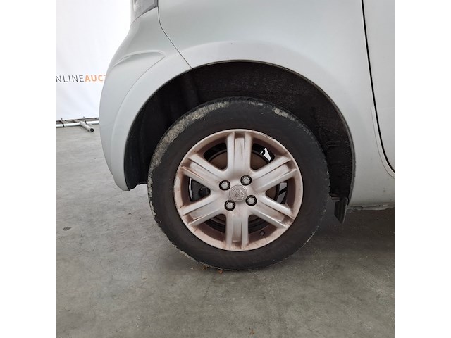Personenauto, toyota, iq, 1.0 vvti comfort, 2009 - afbeelding 15 van  65