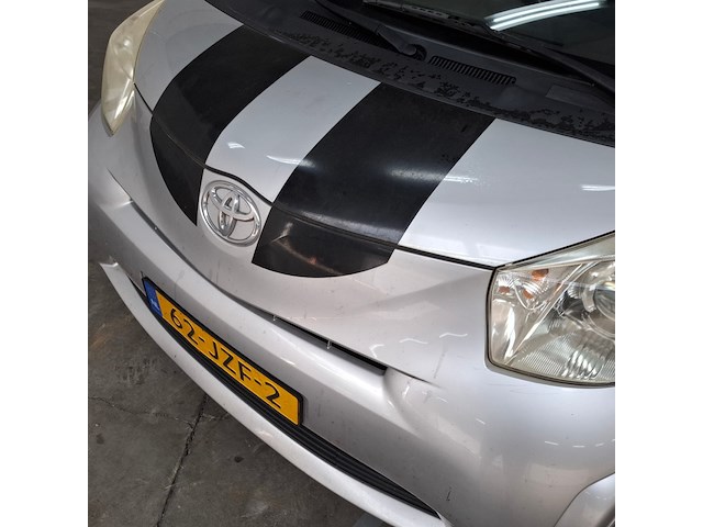 Personenauto, toyota, iq, 1.0 vvti comfort, 2009 - afbeelding 24 van  65