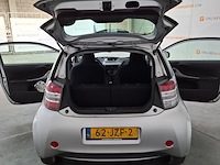 Personenauto, toyota, iq, 1.0 vvti comfort, 2009 - afbeelding 44 van  65