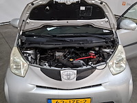 Personenauto, toyota, iq, 1.0 vvti comfort, 2009 - afbeelding 53 van  65