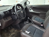 Personenauto, toyota, iq, 1.0 vvti comfort, 2010 - afbeelding 31 van  71