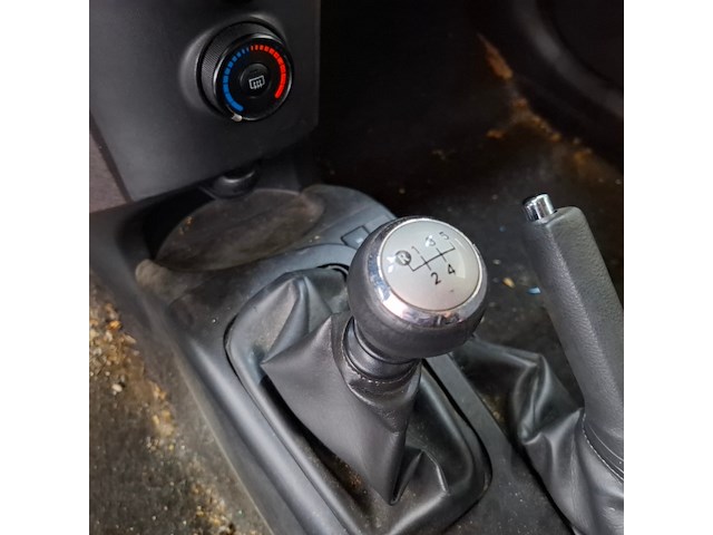 Personenauto, toyota, iq, 1.0 vvti comfort, 2010 - afbeelding 44 van  71