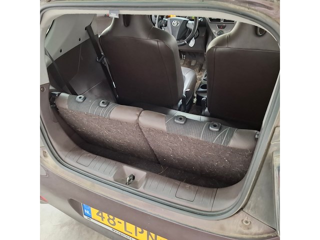 Personenauto, toyota, iq, 1.0 vvti comfort, 2010 - afbeelding 52 van  71