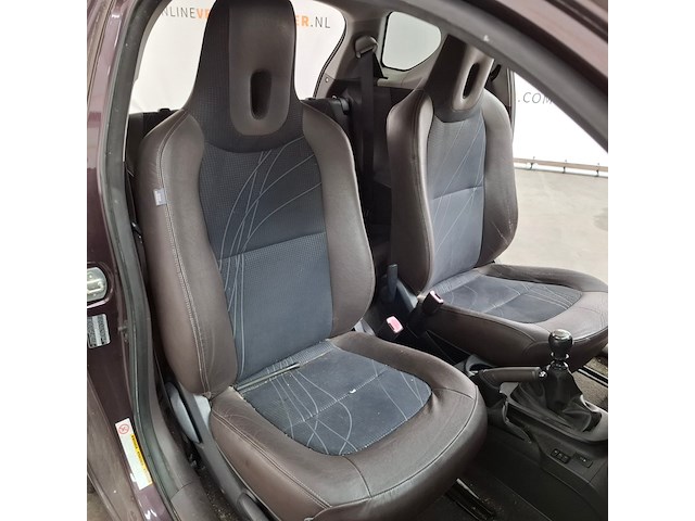 Personenauto, toyota, iq, 1.0 vvti comfort, 2010 - afbeelding 54 van  71