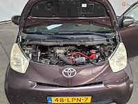 Personenauto, toyota, iq, 1.0 vvti comfort, 2010 - afbeelding 61 van  71