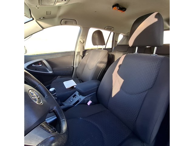 Personenauto, toyota, rav 4 - afbeelding 18 van  42