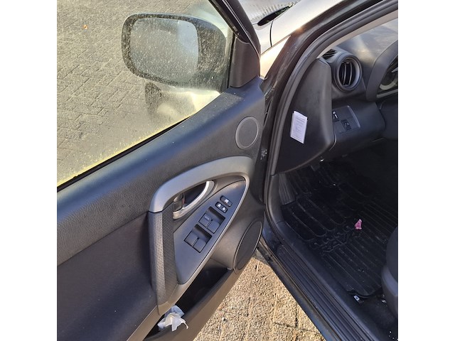 Personenauto, toyota, rav 4 - afbeelding 23 van  42