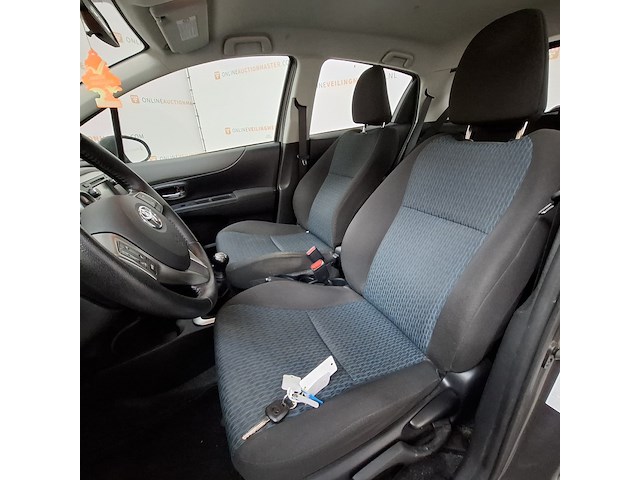 Personenauto, toyota, yaris, 1.0 vvt-i aspiration, 2012 - afbeelding 24 van  61
