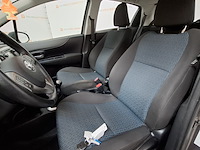 Personenauto, toyota, yaris, 1.0 vvt-i aspiration, 2012 - afbeelding 24 van  61