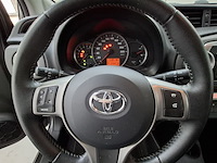 Personenauto, toyota, yaris, 1.0 vvt-i aspiration, 2012 - afbeelding 25 van  61