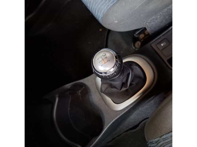 Personenauto, toyota, yaris, 1.0 vvt-i aspiration, 2012 - afbeelding 29 van  61